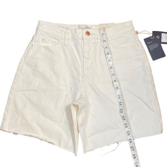 Universal Thread High-Rise Vintage Bermuda Jean Shorts, Off White, Size 2, NWT - Picture 11 of 13